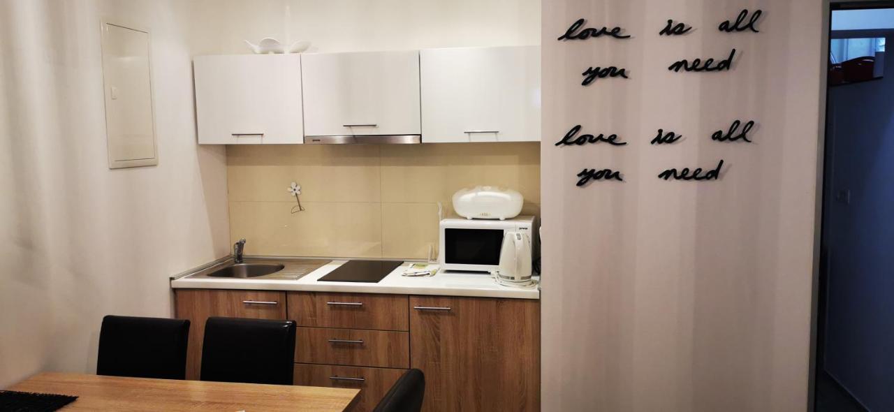 Zadar Street Apartments And Room Eksteriør bilde